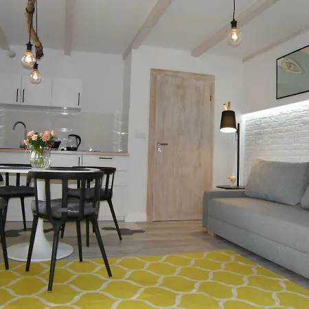 Aloza ホームステイ *