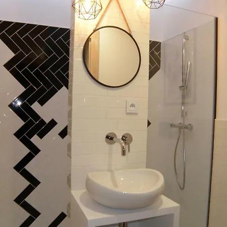 Aloza Quarto em Acomodações Particulares