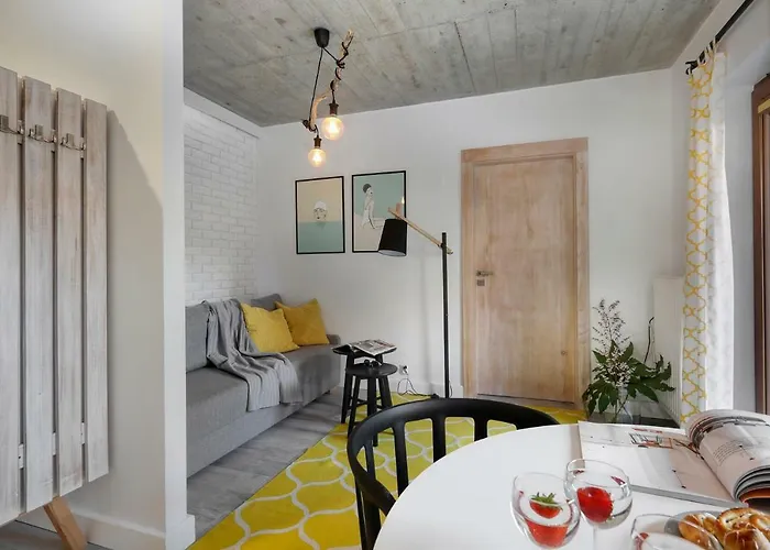 Alloggio in famiglia Aloza *